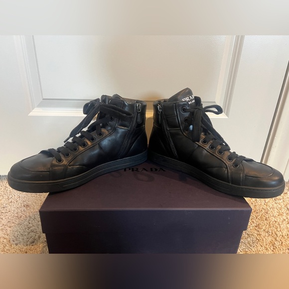 Men’s Prada boots black size 10 only for pick up at San Antonio TX - Picture 10 of 12